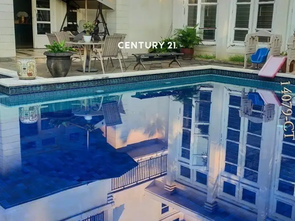 Dijual Rumah Luas Dengan Kolam Renang Di Cluster Bintaro Sektor 8