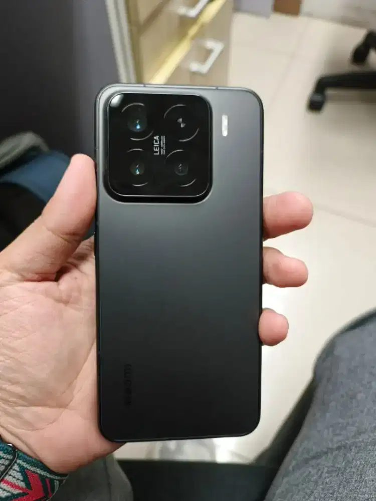 Xiaomi 15 12/512 Fullset Original