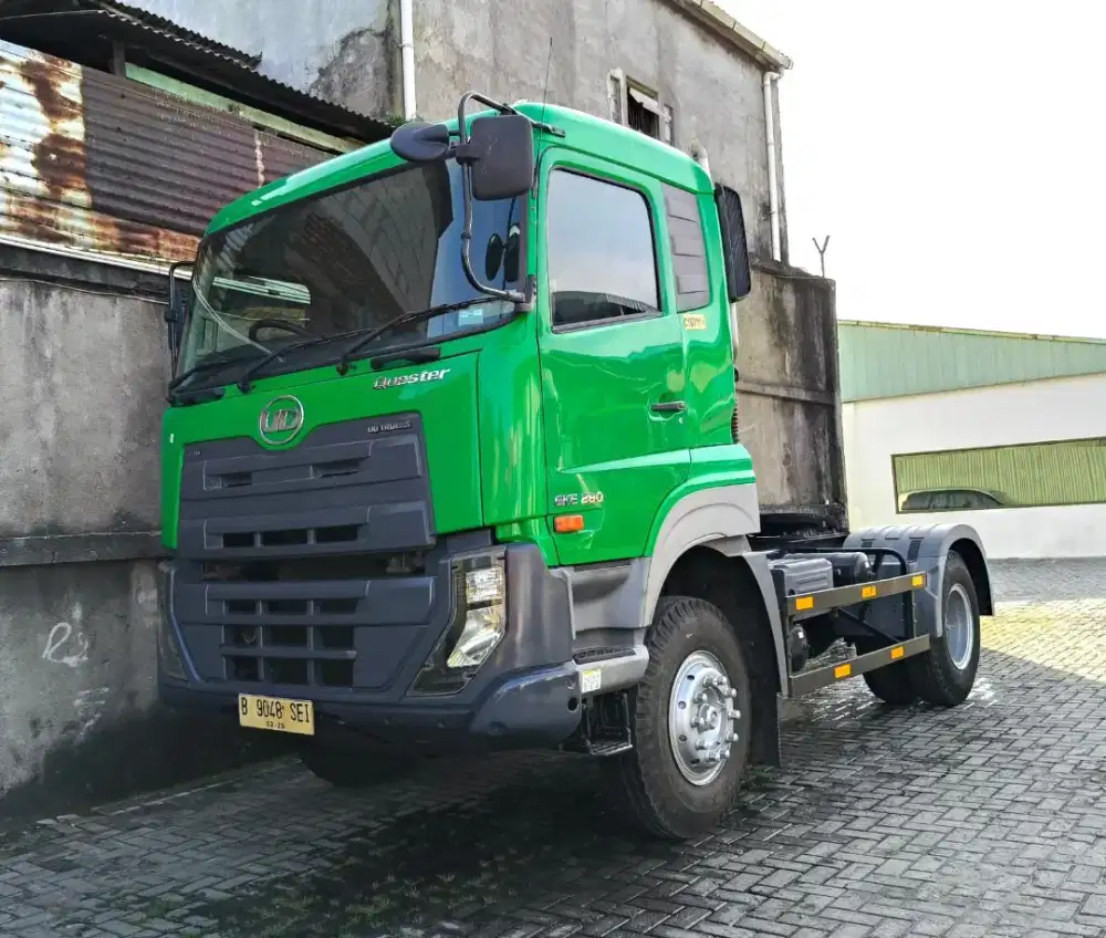 MULUS+banBARU MURAH Hi Lo UD trucks Quester engkel tractor head 2018