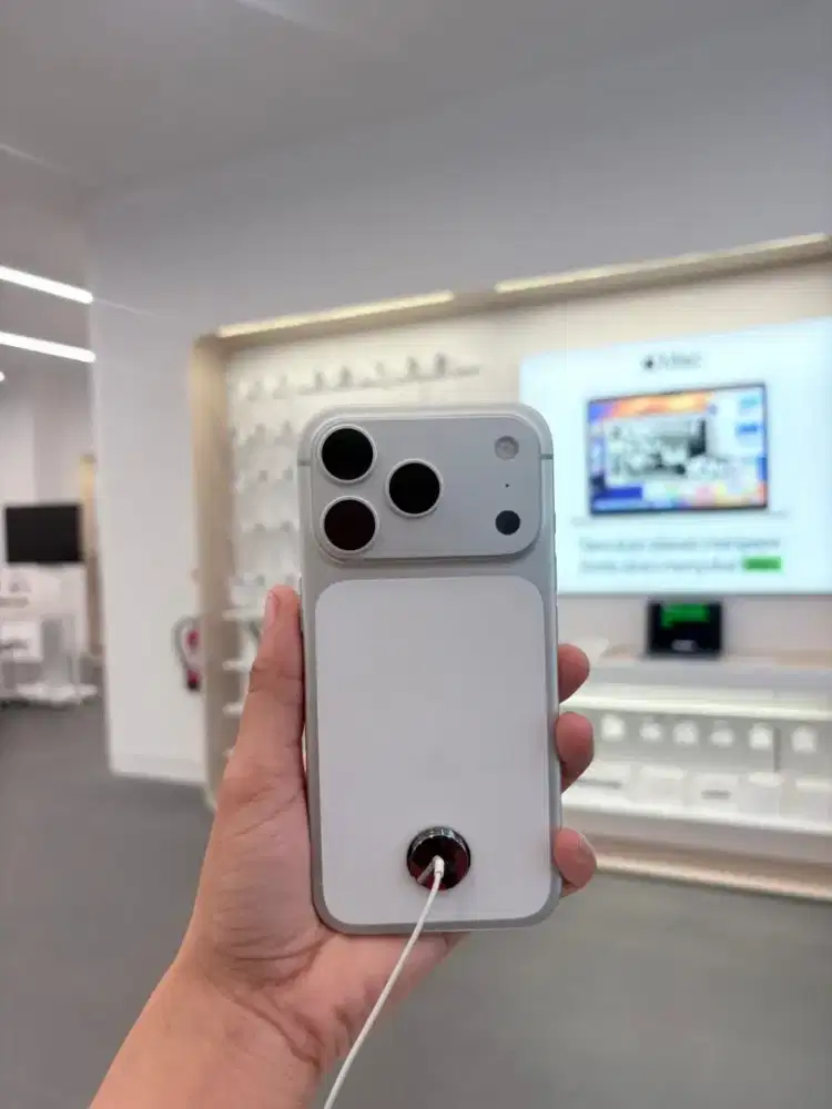 iPhone17 Pro Max Garansi resmi Apple