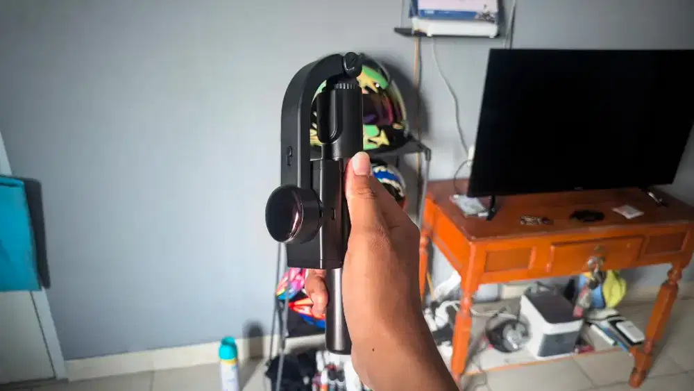 Gimbal Stabilizer Smartphone merk R15