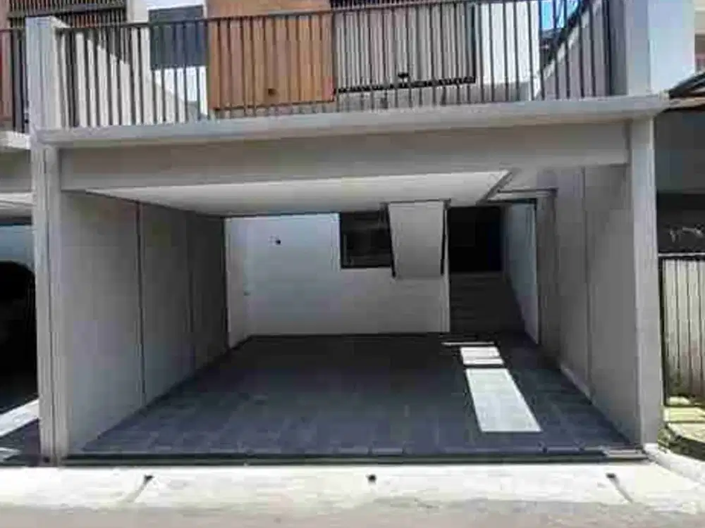 Dijual rumah baru di buahbatu sekelimus