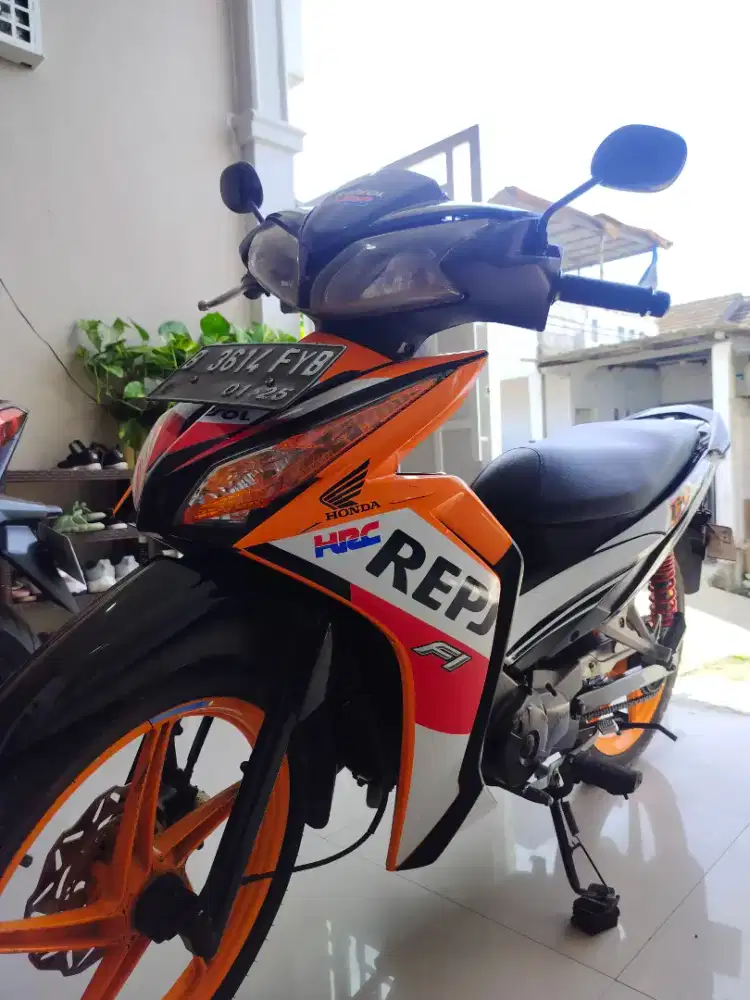 Honda blade 125 fi 2015