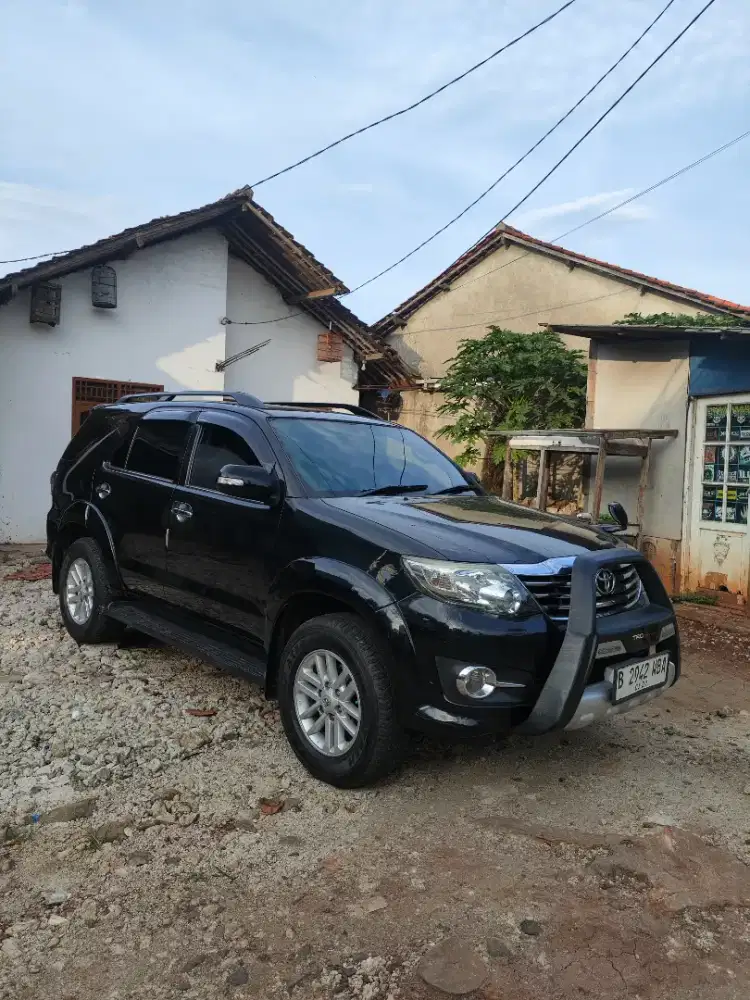 Toyota Grand Fortuner 2.7 G TRD A/T