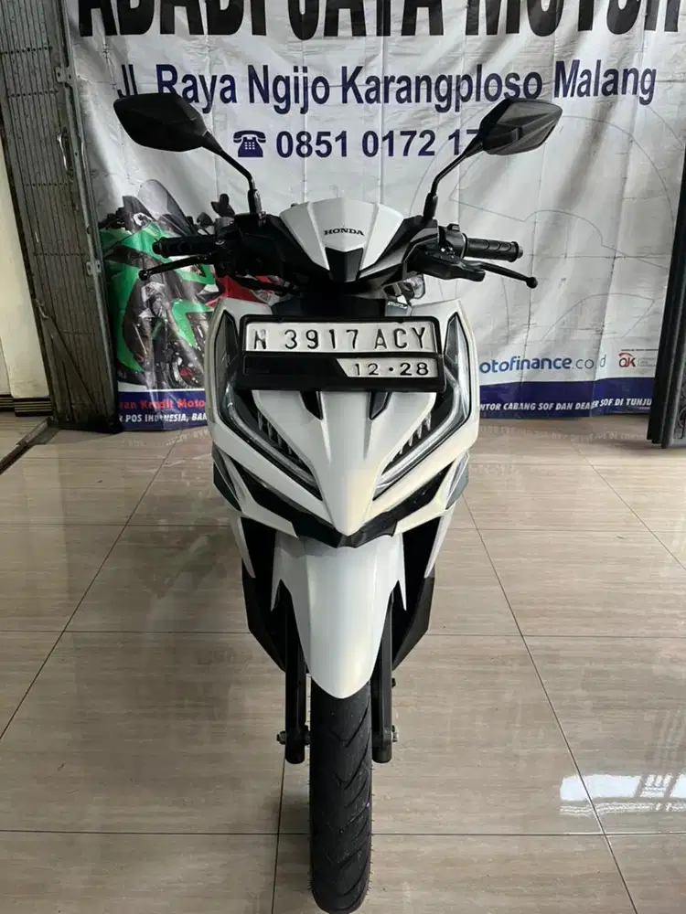 Honda Vario 125 CBS ISS keyless 2023 odo 16 rb