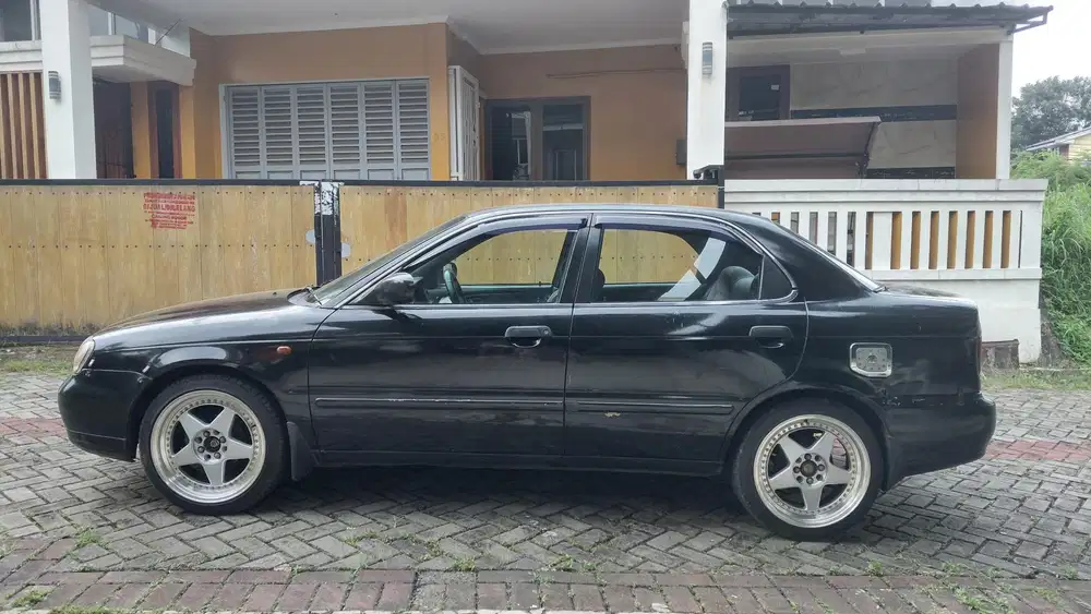 Suzuki Baleno 2002 Bensin