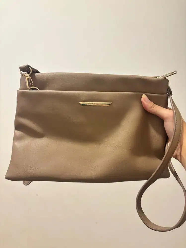 Vincci Sling Bag