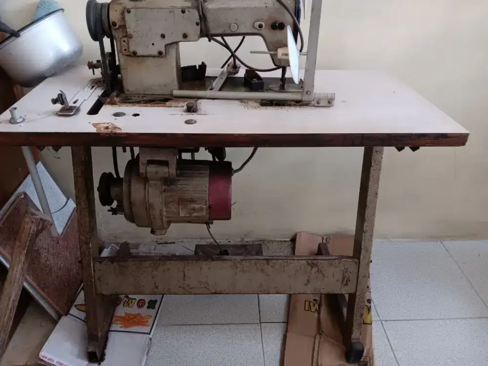 Mesin jahit juki jadul dan mesin obras typical 1 jarum