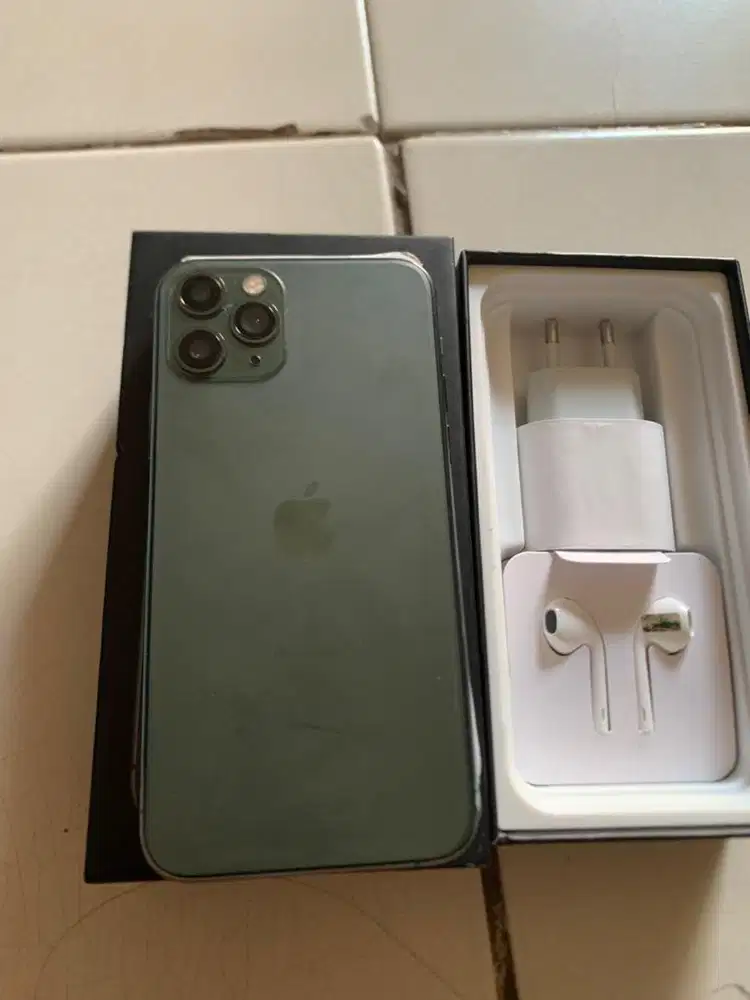 Iphone 11pro 256gb ibox warna midnight green