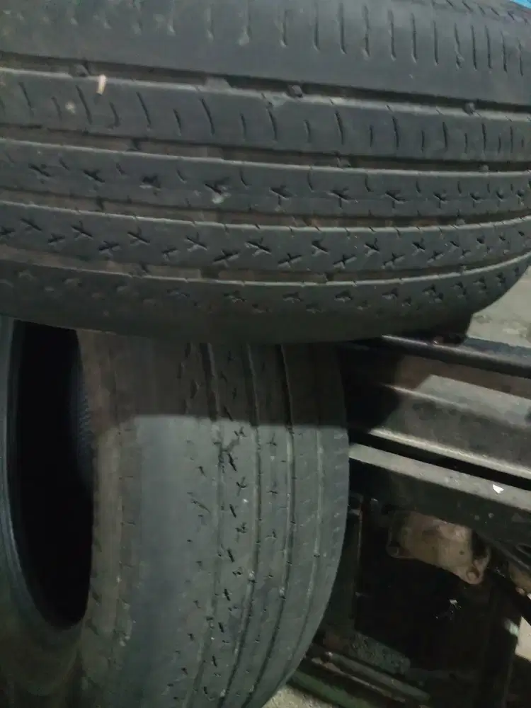 Ban bekas 205/65/r15 continental