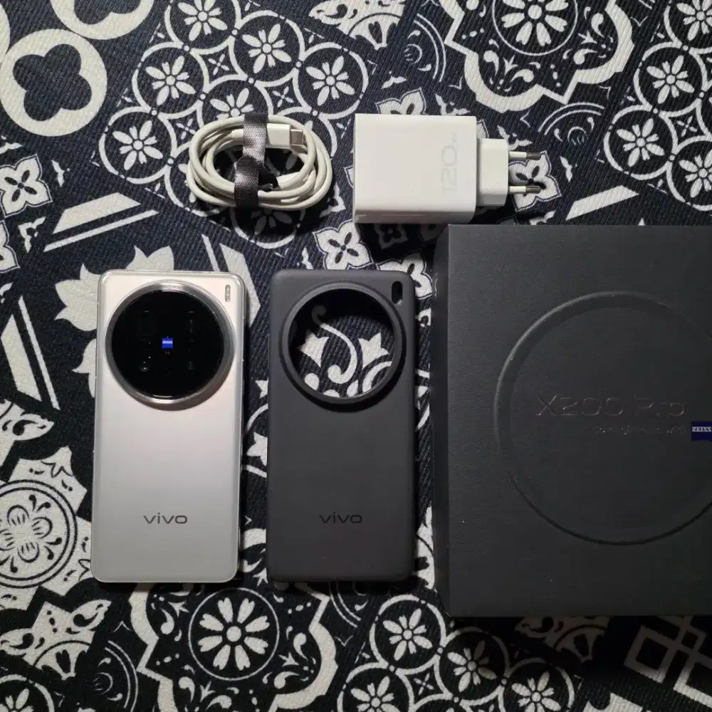 Vivo X200 Pro 16/512GB Resmi Indonesia