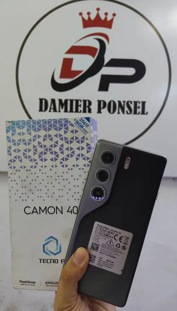 TECNO CAMON 40 (8/256) GARANSI S/D DESEMBER 2026