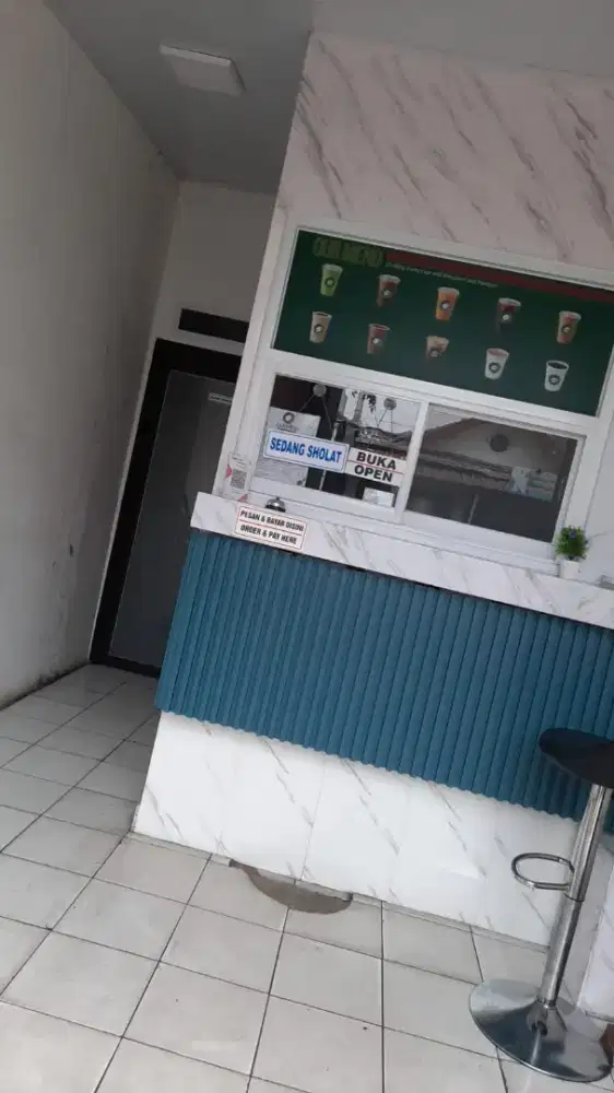 Lowongan Kerja Bekasi Utara – Jaga Stand Kopi. Khusus Cewek.