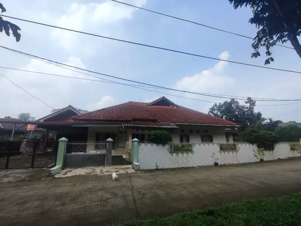 Dijual Rumah Luas