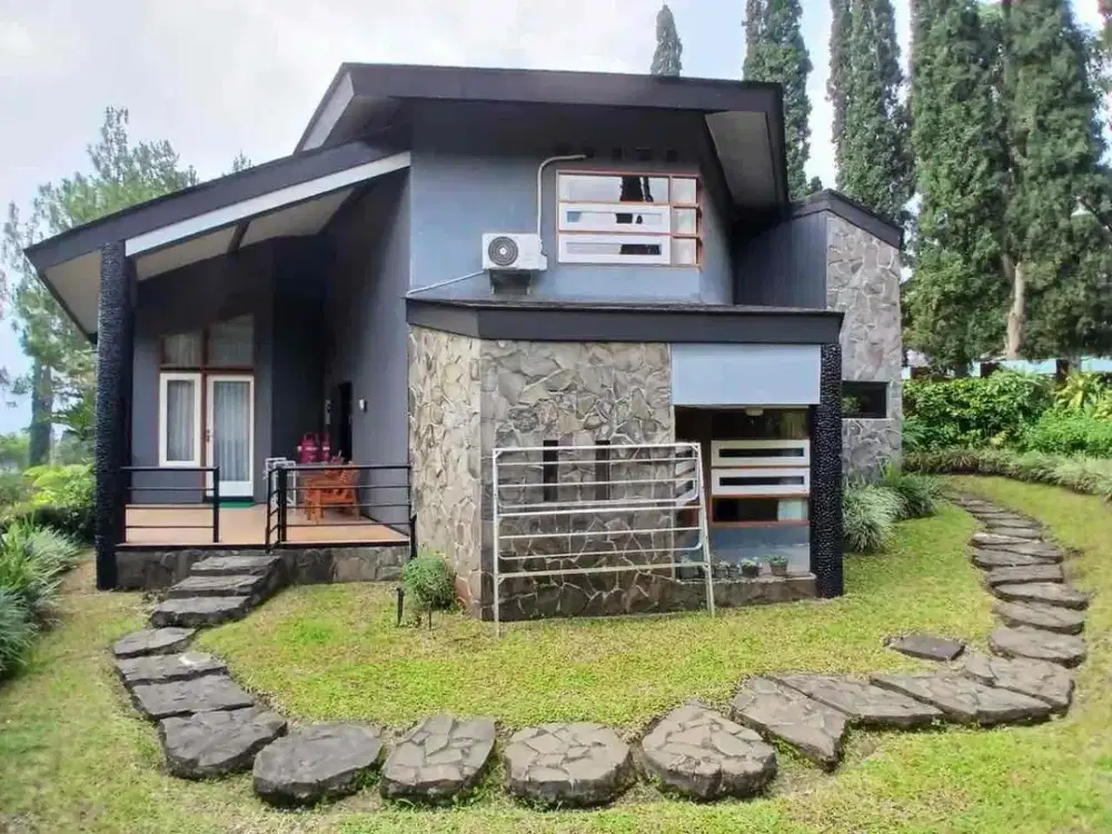 Dijual villa klib bunga batu full furnish lsg masuk siap huni cocok untuk healing