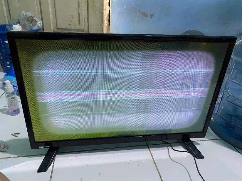 TV Toshiba 24 inci