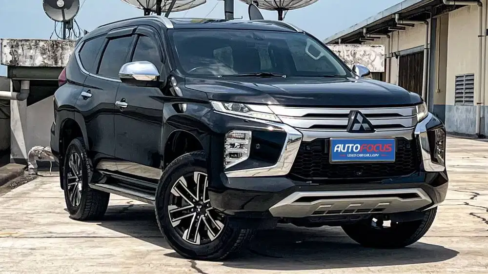 SUNROOF | Mitsubishi Pajero Dakar Dakkar Ultimate 4x4 AWD AT