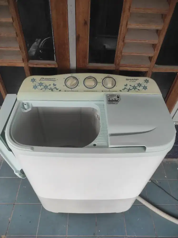 Mesin Cuci Sharp