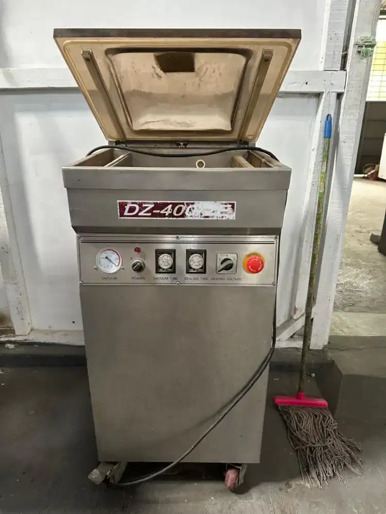 Mesin Vacum type DZ400 72E