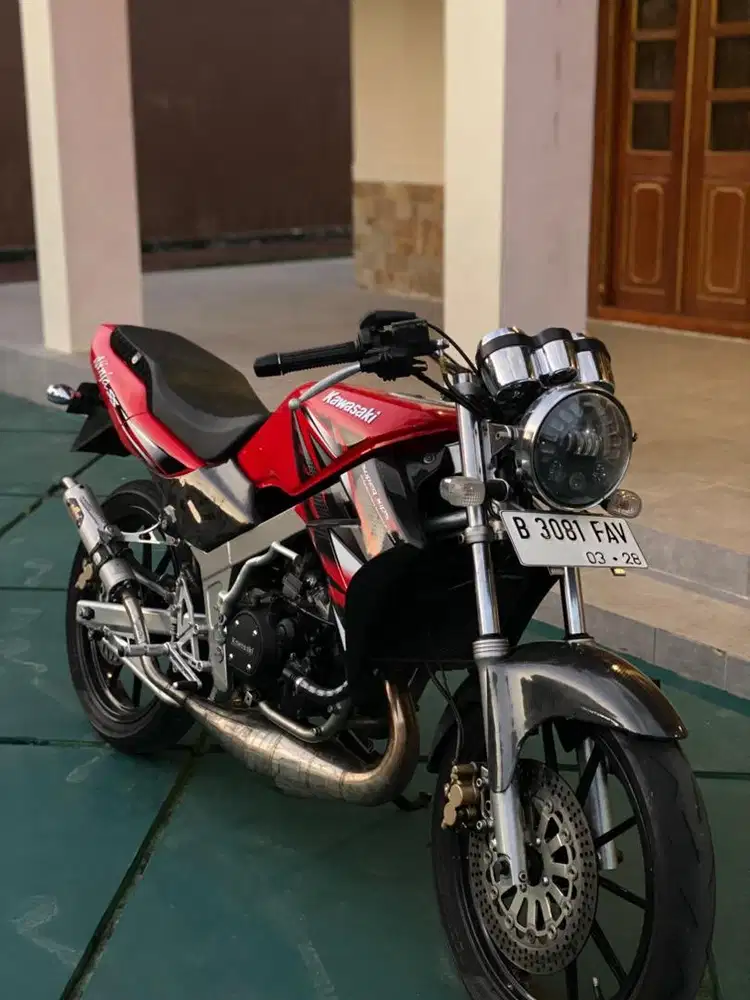 Kawasaki Ninja R 2011