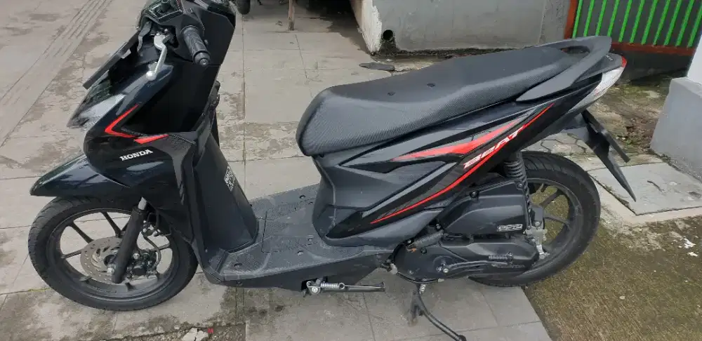 KM 04 .000 Beat All new Terbaru seperti baru pjk baru