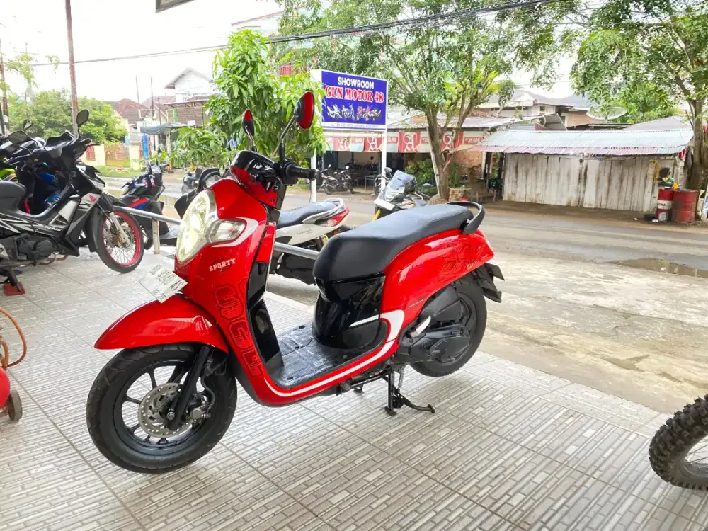 Honda scoopy tahun 2017