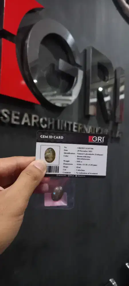 Batu Permata Natural Labradorite 8,85 ct (Feldspar)