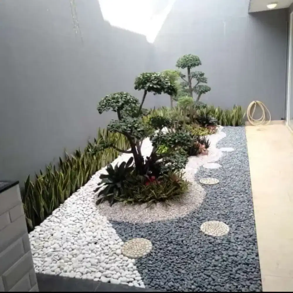 Tukang taman / jasa pembuatan taman minimalis