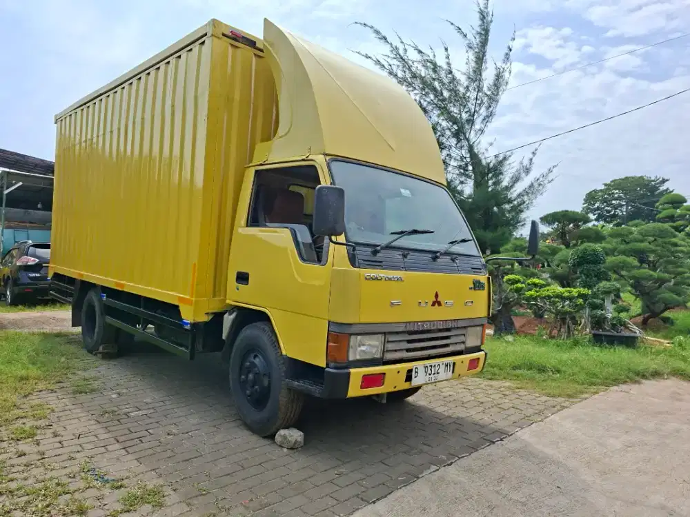 Mitsubishi Colt Diesel .FE.334.CDD.6 Ban Box Cargo Besi Contener Jumbo