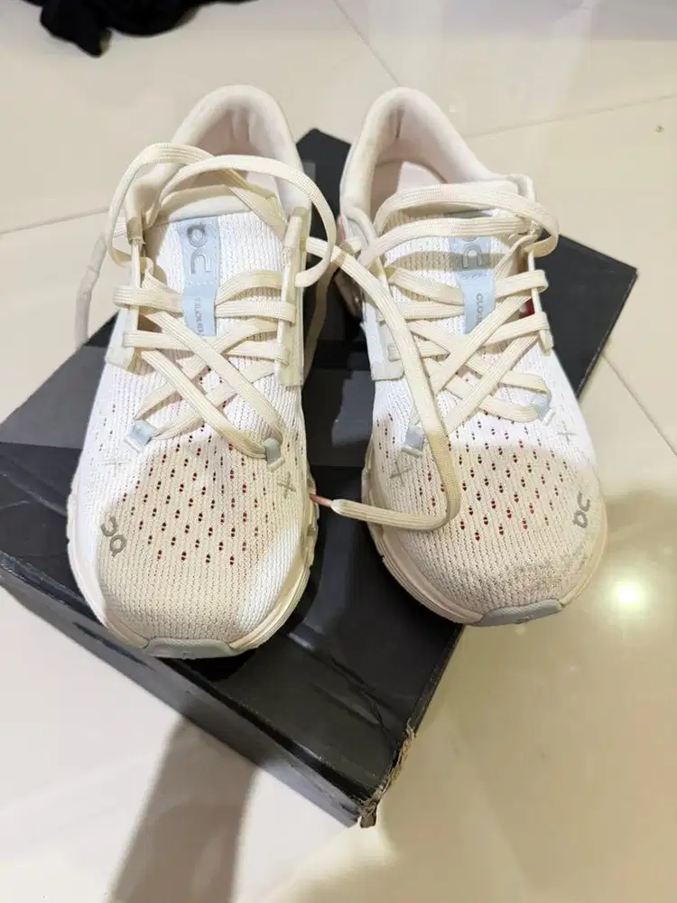 Cloud X 4 size 36 EU ivory | salmon