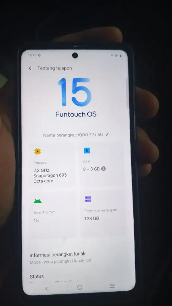 iqoo Z7x 5g nfc ram 8/128 warna blue