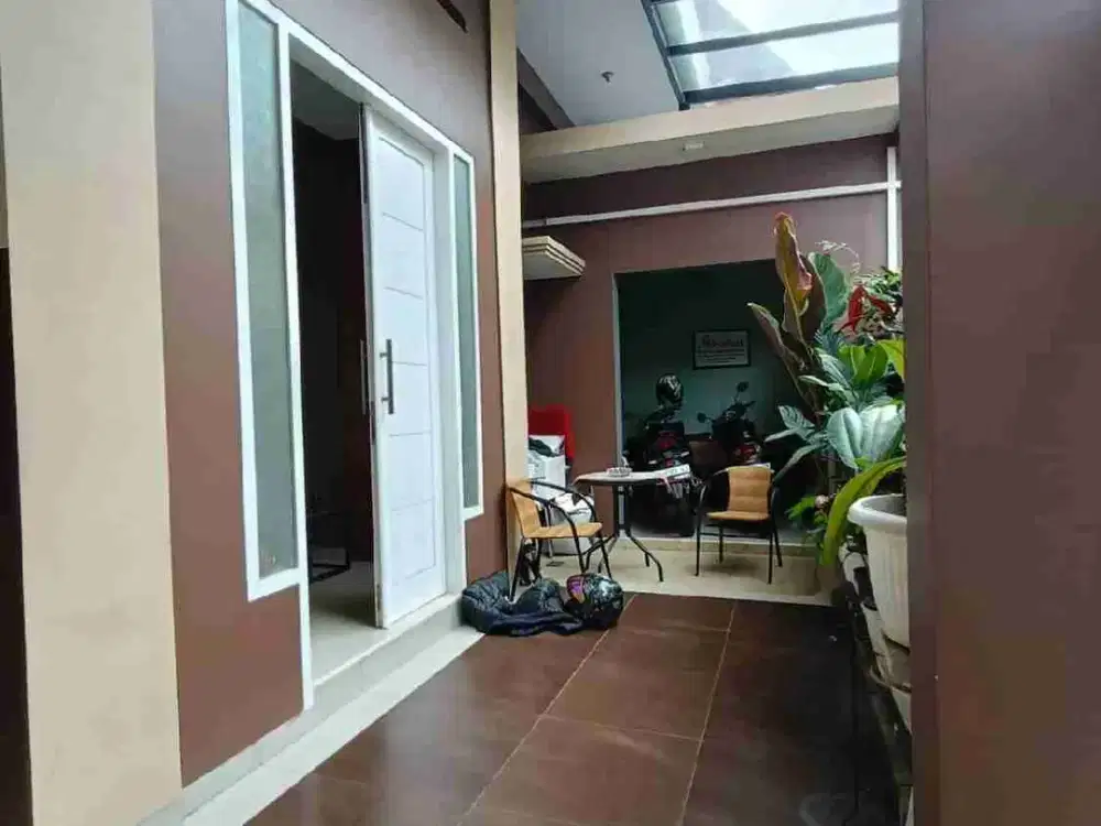 LANGKA!! RUMAH MEWAH SUHAT HARGA MURAH DEKAT UB DAN POLINEMA