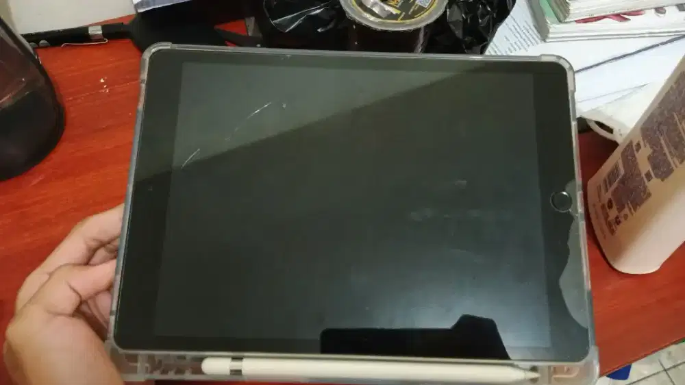 Ipad 9 + Apple pencil kondisi bagus