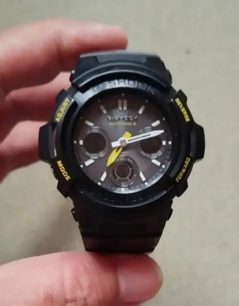 Casio G-Shock AWG M100-1BJR