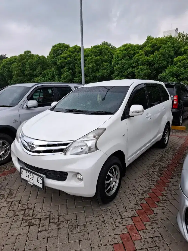 Toyota Avanza 2015 - Cepat