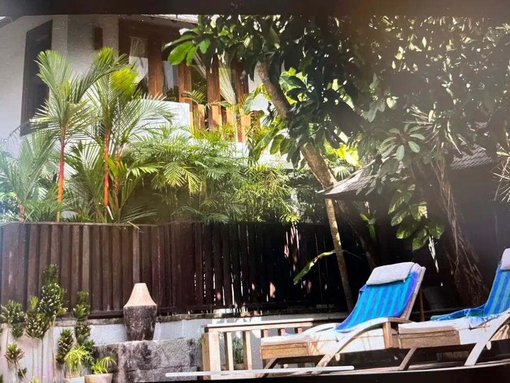 Butler,house keeping villa