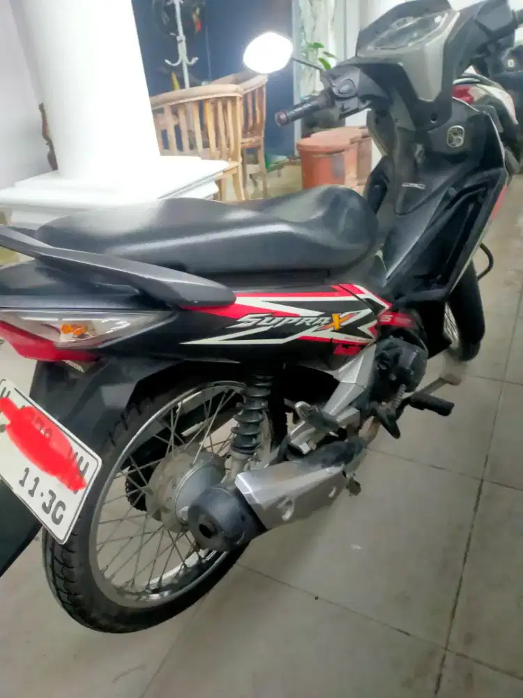 Jual Honda Supra X tahun 2015 Warna Hitam
