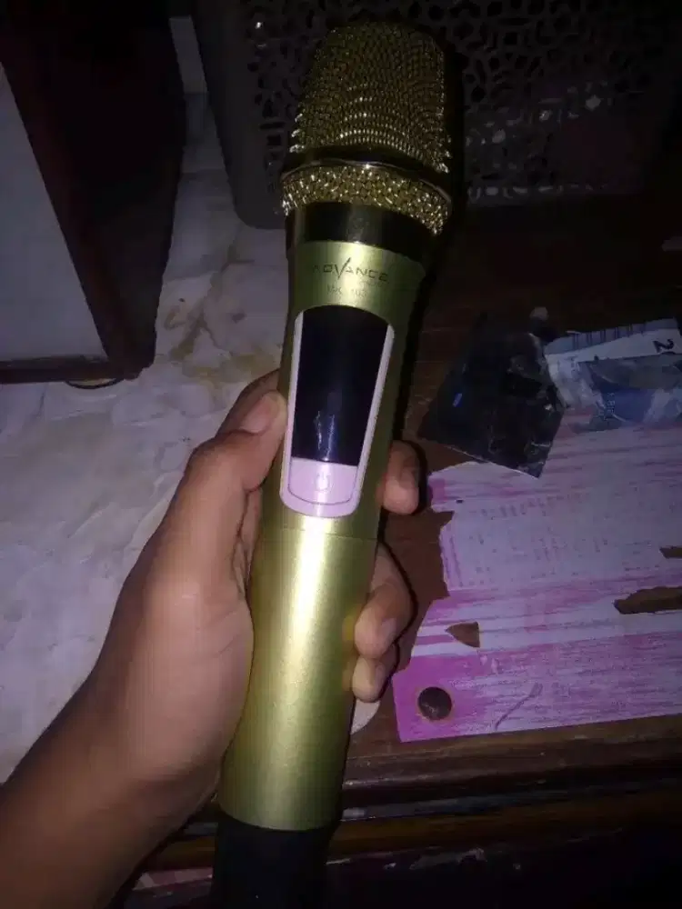 Mic wireles Advan buat beli susu bocah