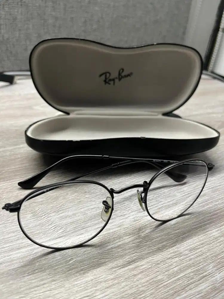 KACAMATA RAYBAN ORIGINAL (pembelian optik Seis)