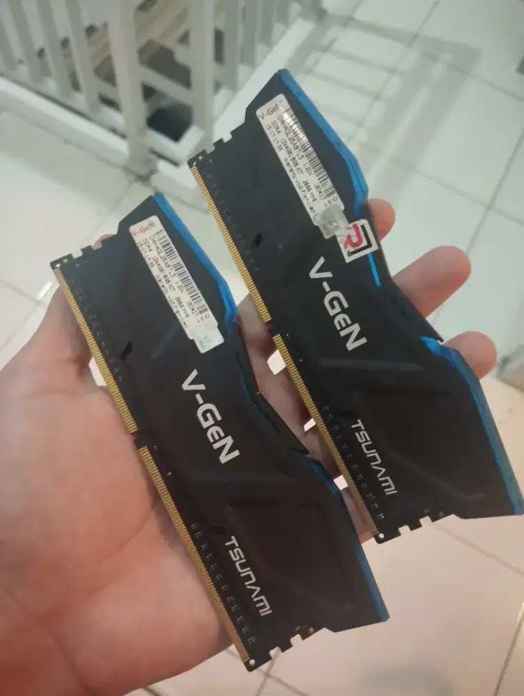 RAM 4 gb 2 keping v-gen 2666 mhz + heatsink