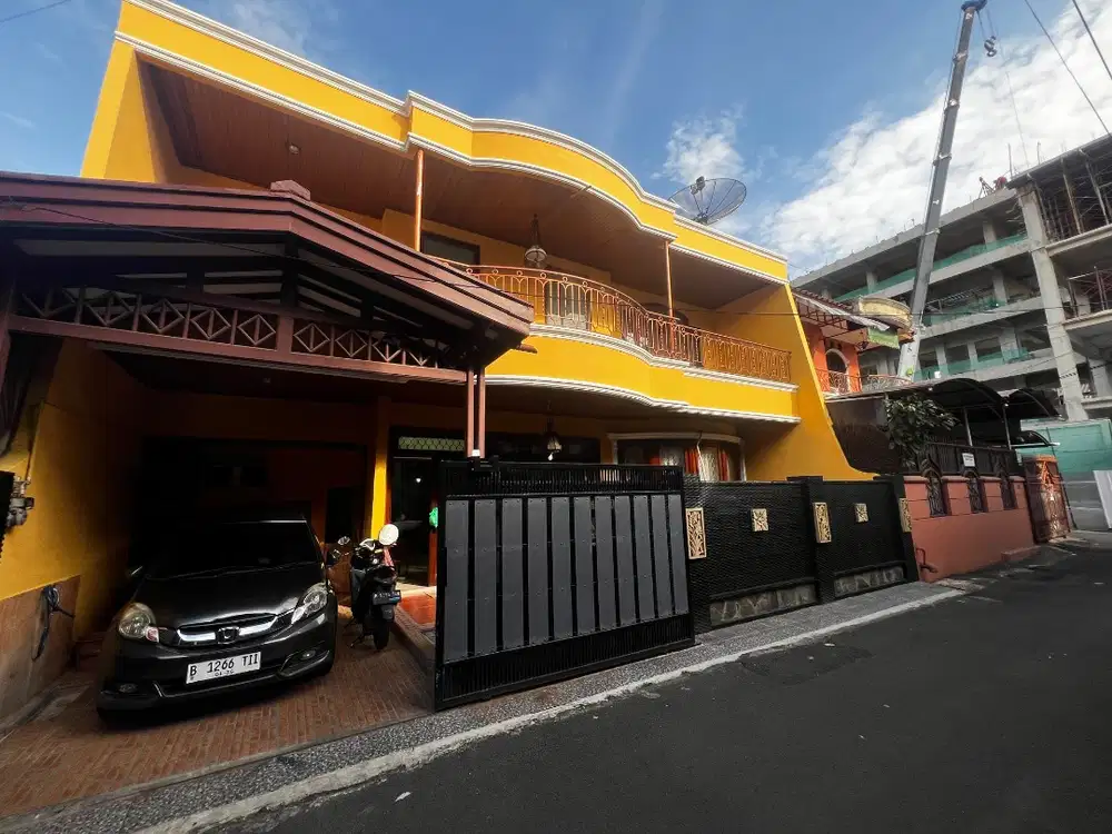 Rumah Pondok Bambu Jakarta Timur