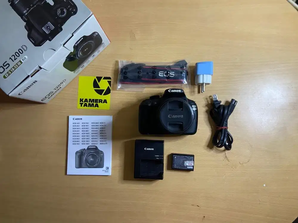Canon EOS 1200D like new