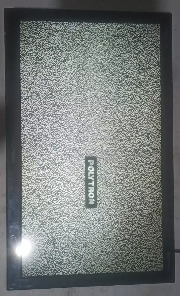 Panel tv led polytron 24inci type PLD 24T8511,Nego.