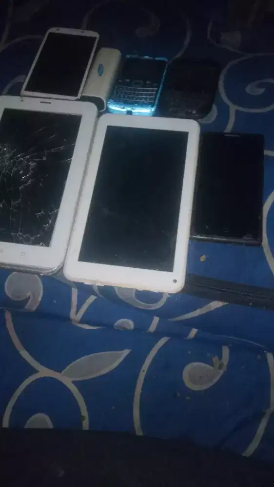 Gan saya mau jual hp bekas gak kepakai