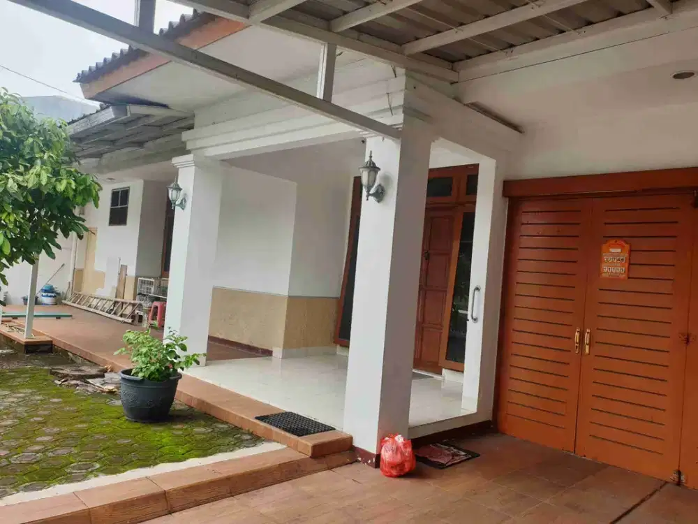 Dijual Rumah Tingkat 1,5 Lantai Siap Pakai Daerah Sidodadi, Semarang