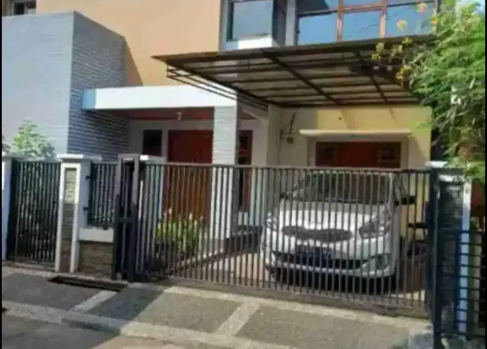 RUMAH GRESS DI JATINEGARA INDAH - BUARAN