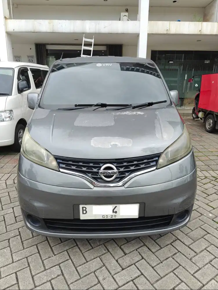 NISSAN EVALIA SV