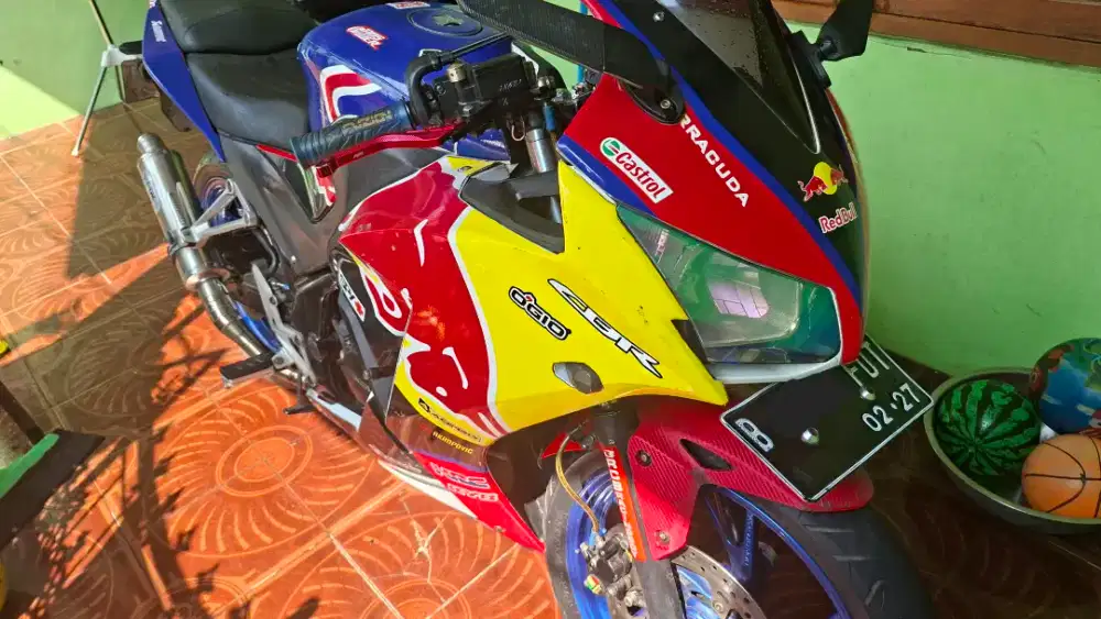 Cbr 150r tahun 2016