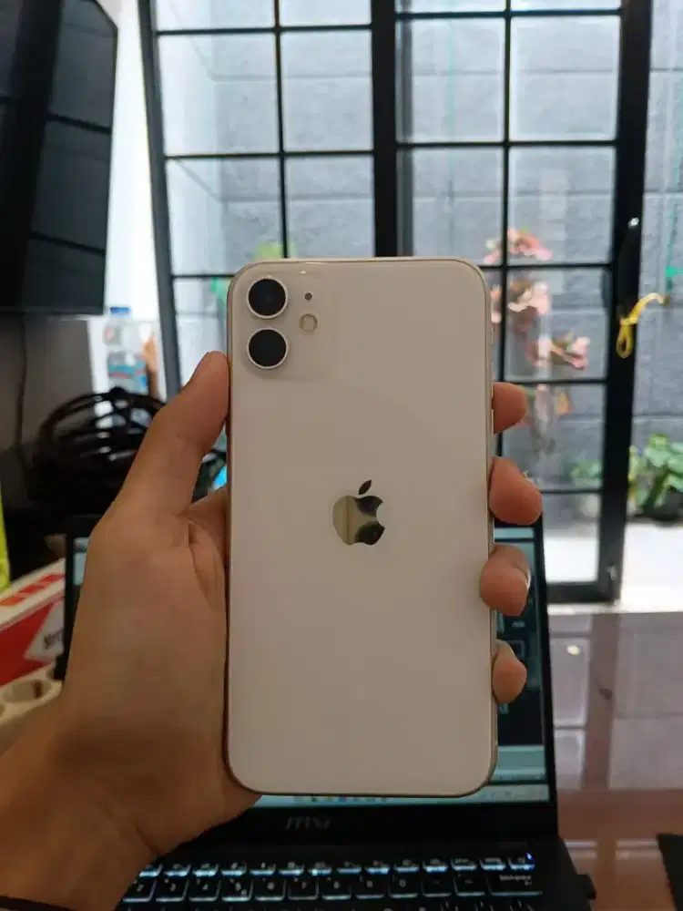 iPhone 11 128 GB Beacukai
