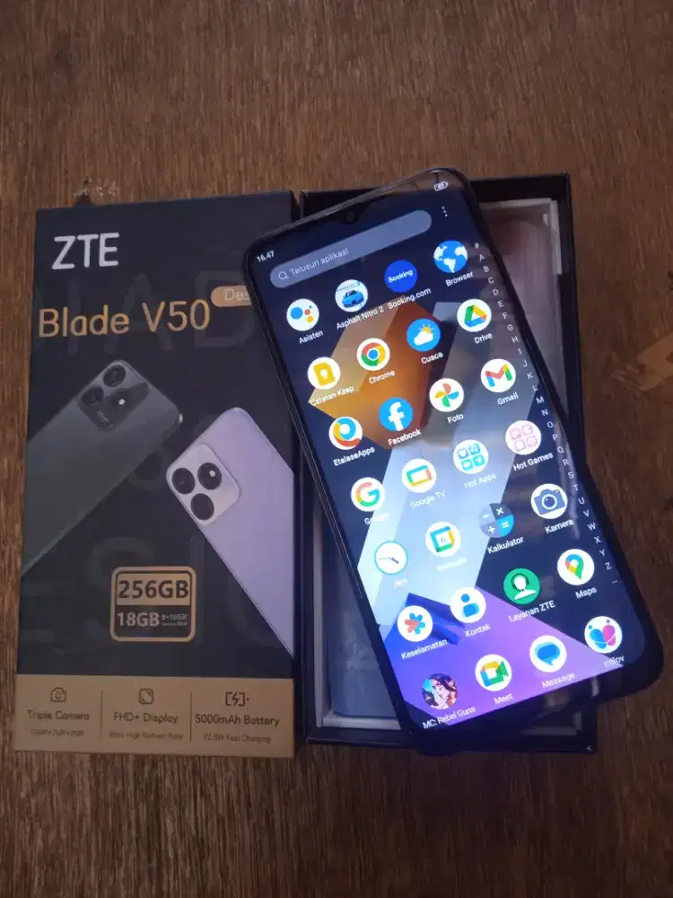 ZTE Blade V50 Design